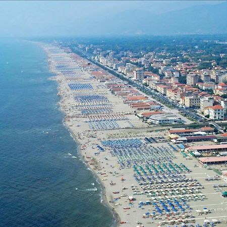Appartamento Orizzonte Viareggio Exterior foto
